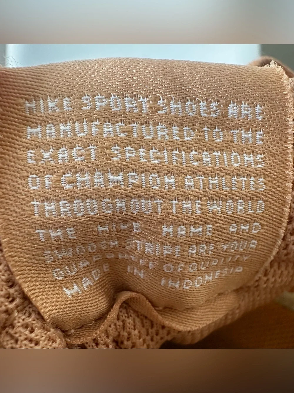 Nike Low-Top Suede Sneakers in Tan and Cream - Picture 6 of 7